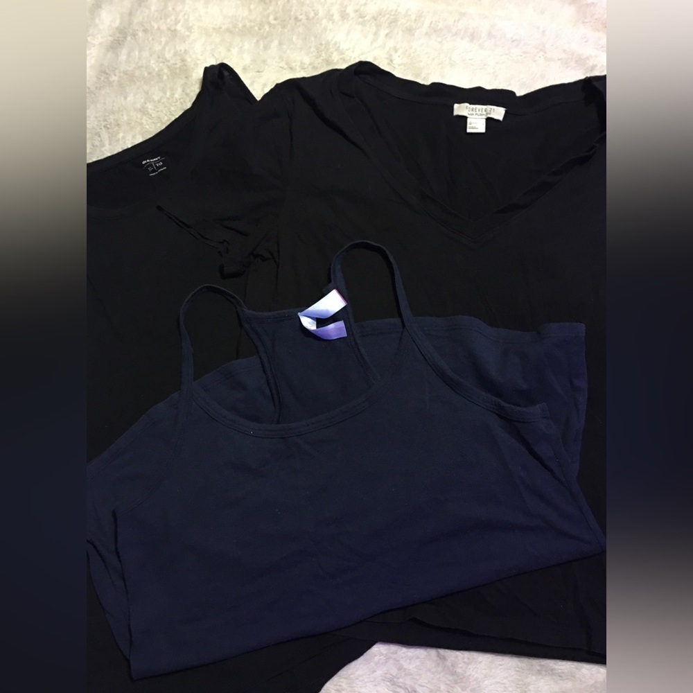💕3/$10 F21 & OLD NAVY SHIRT BUNDLE